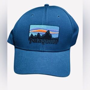 NWOT Patagonia Hat P-6 Logo Turquoise Canvas Snapback Cap One Size Fits Most All